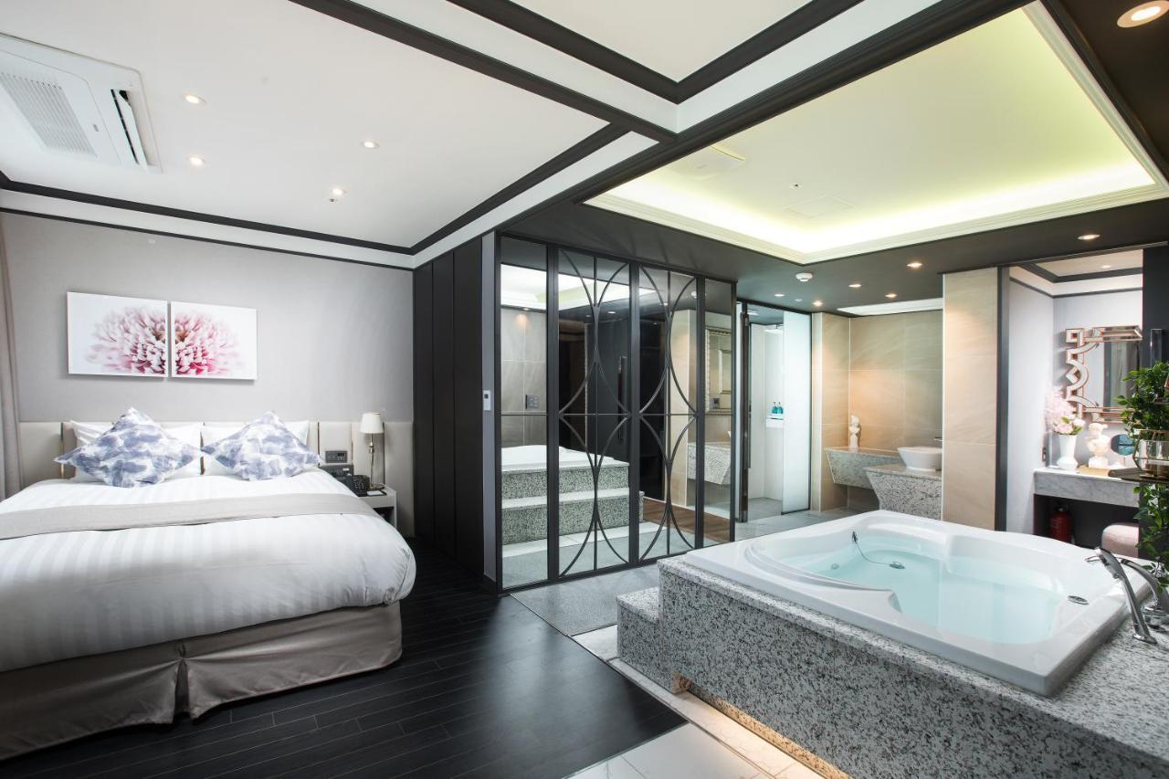 Utop Boutique Hotel&Residence Gwangju Metropolitan City Exterior foto