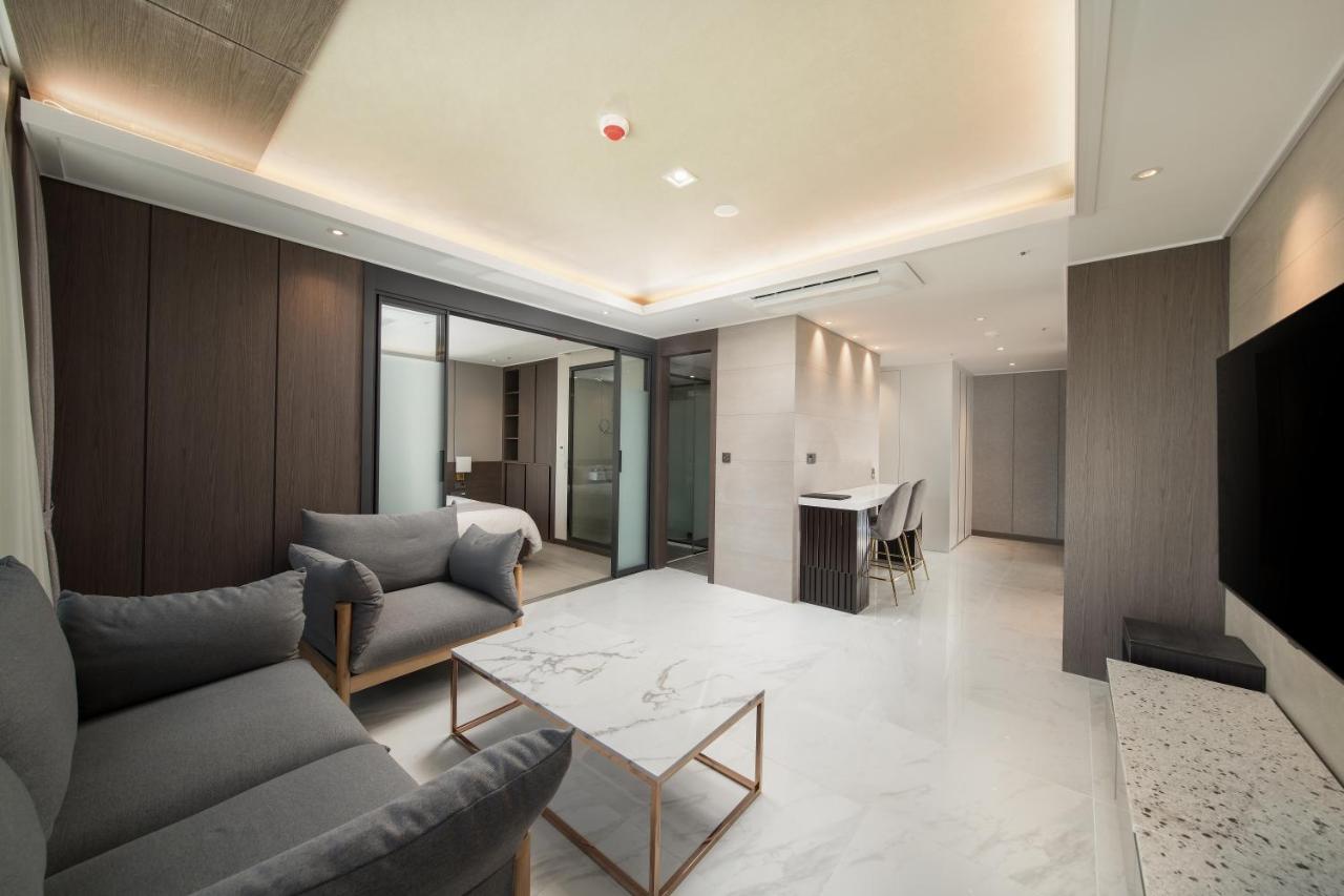 Utop Boutique Hotel&Residence Gwangju Metropolitan City Exterior foto